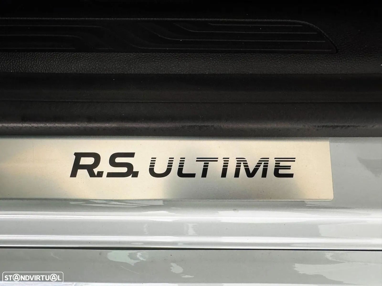Renault Mégane 1.8 TCe R.S. Ultime EDC - 8