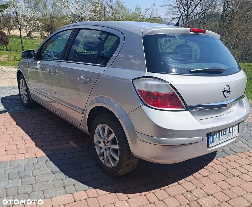 Opel Astra - 3