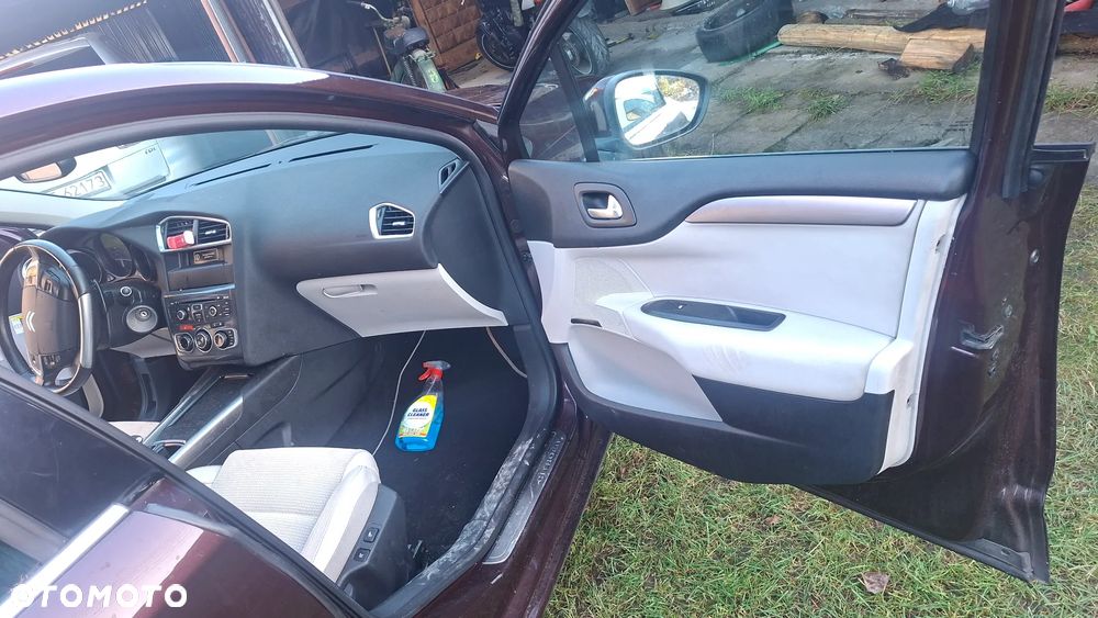 Citroën C4 THP 155 EGS6 Exclusive - 13
