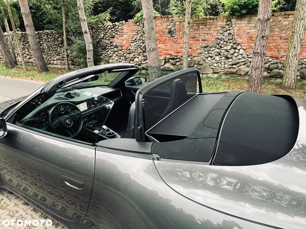 Porsche 911 Carrera S Cabrio - 14
