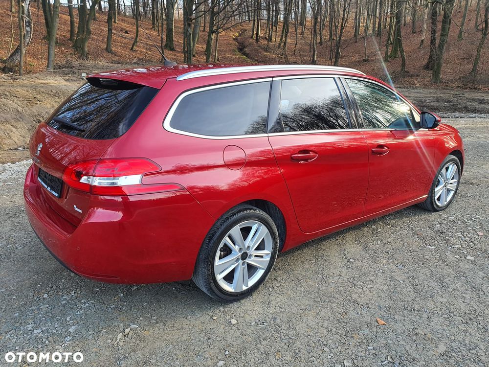 Peugeot 308 130 e-THP Stop & Start Allure - 4