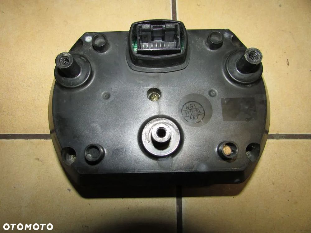 Kawasaki Z1000 03-06 licznik zegary - 2