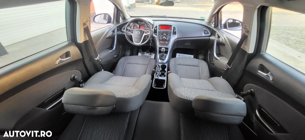 Opel Astra - 4