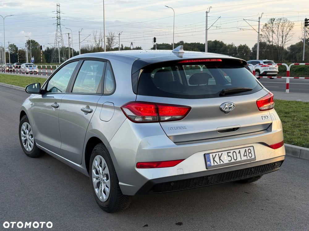 Hyundai i30 1.5 DPI Comfort - 3