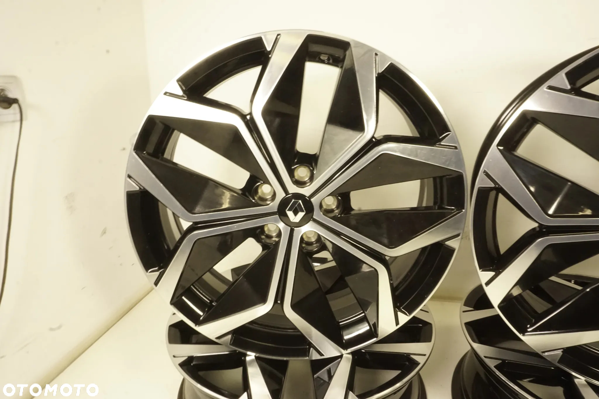 Felgi 20 Renault Scenic IV ET33 ORYGINAŁ NOWY MODEL - 7
