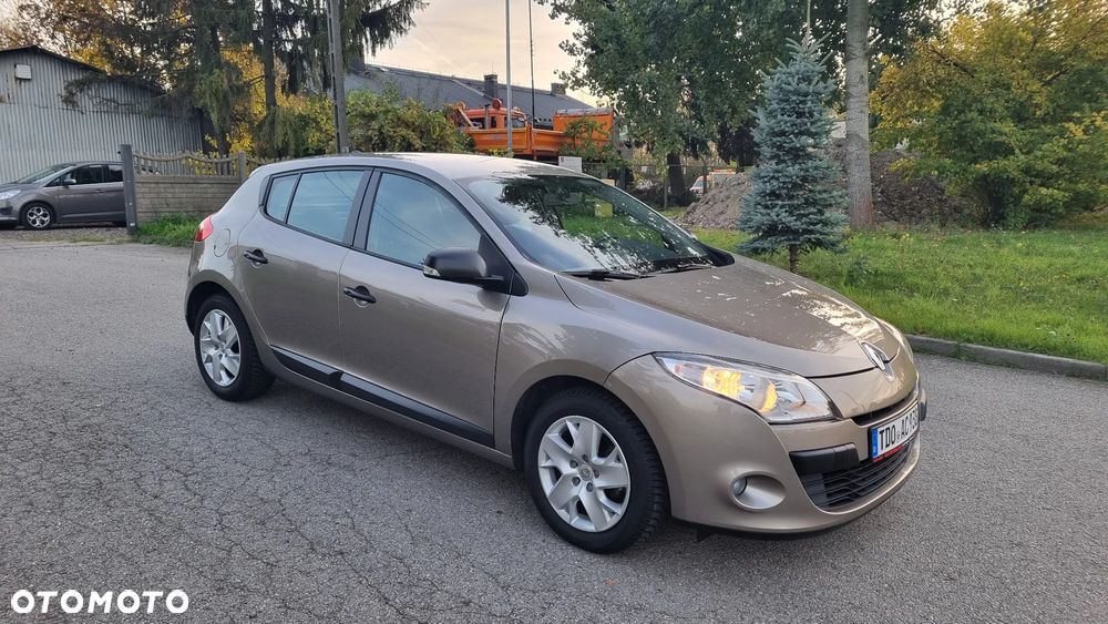 Renault Megane 1.6 16V 100 Authentique - 6