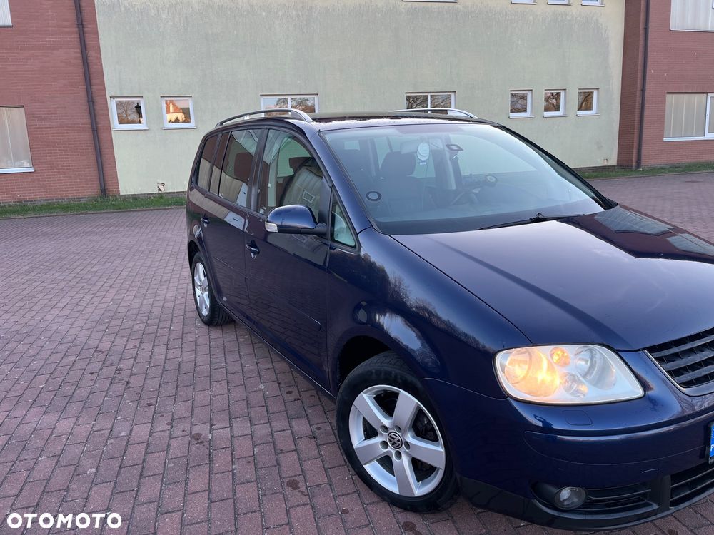Volkswagen Touran 1.9 TDI Highline - 2