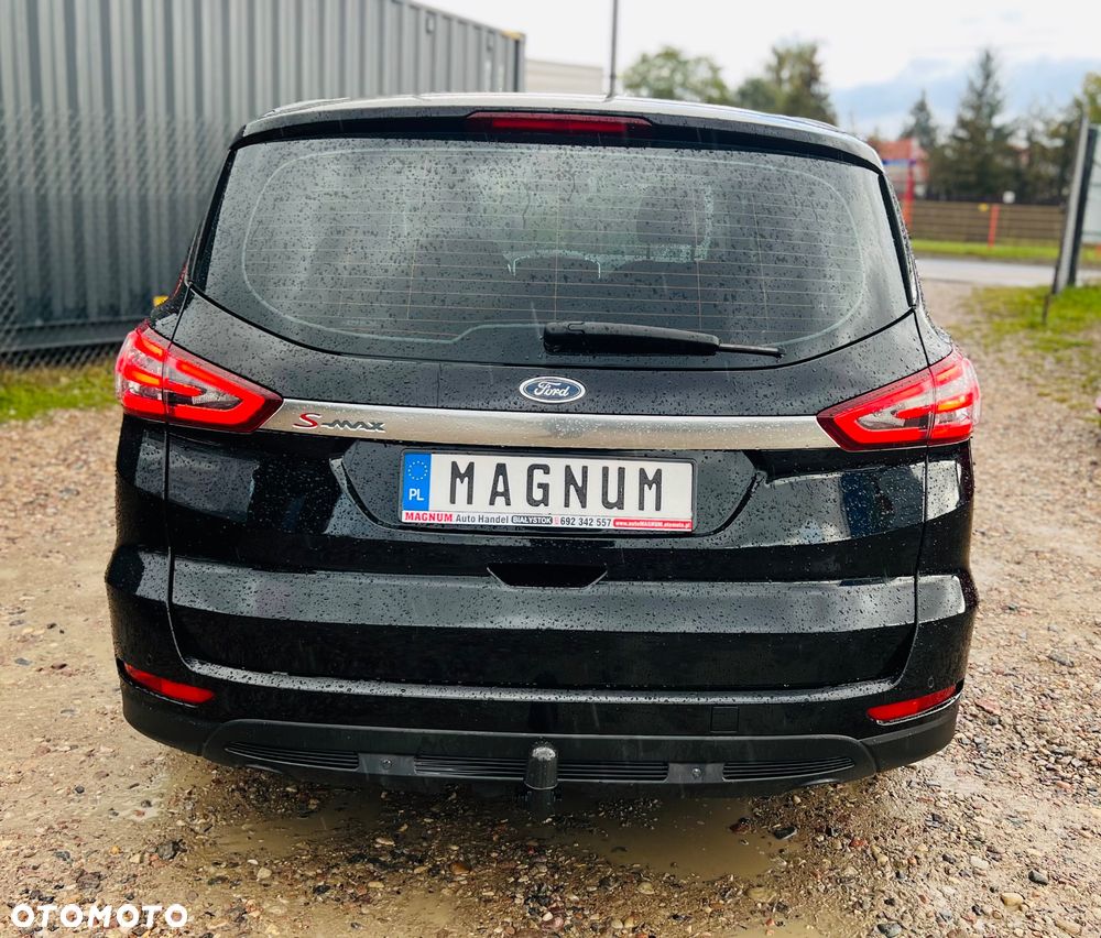 Ford S-Max - 38