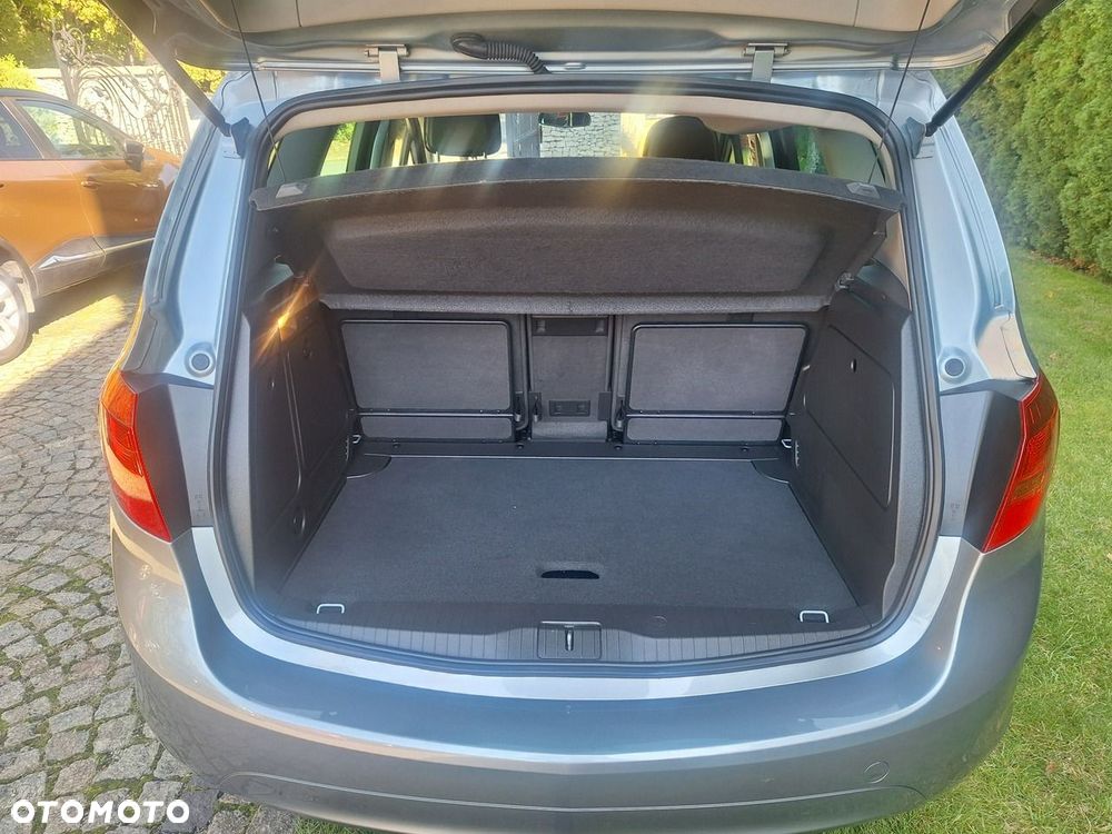 Opel Meriva 1.4 T Design Edition S&S - 22