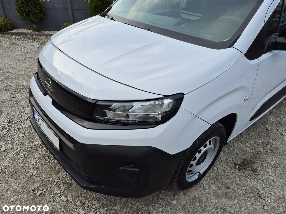 Opel COMBO - 21