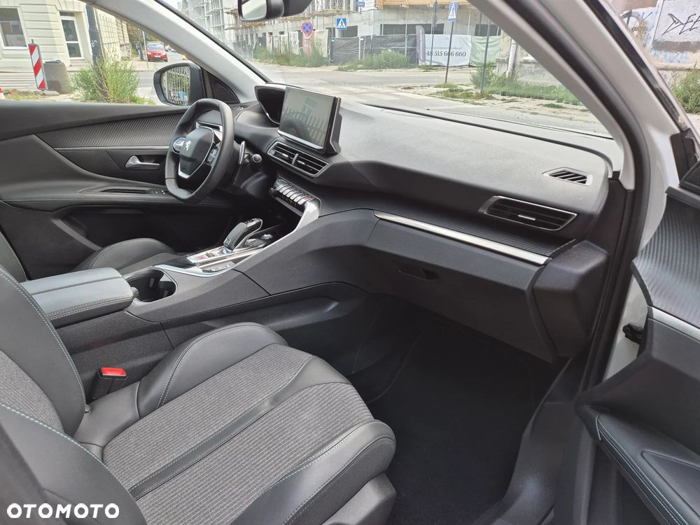 Peugeot 3008 BlueHDi 130 Stop & Start EAT8 Allure Pack - 33