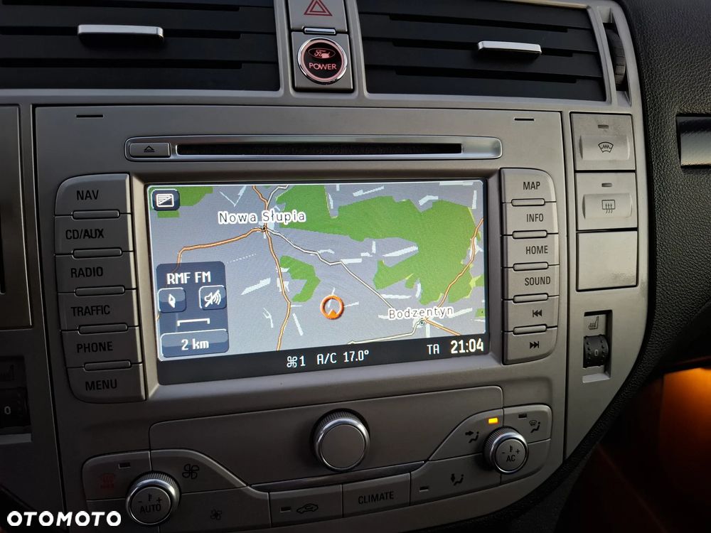 Ford Kuga 2.0 TDCi 4x4 Titanium - 23