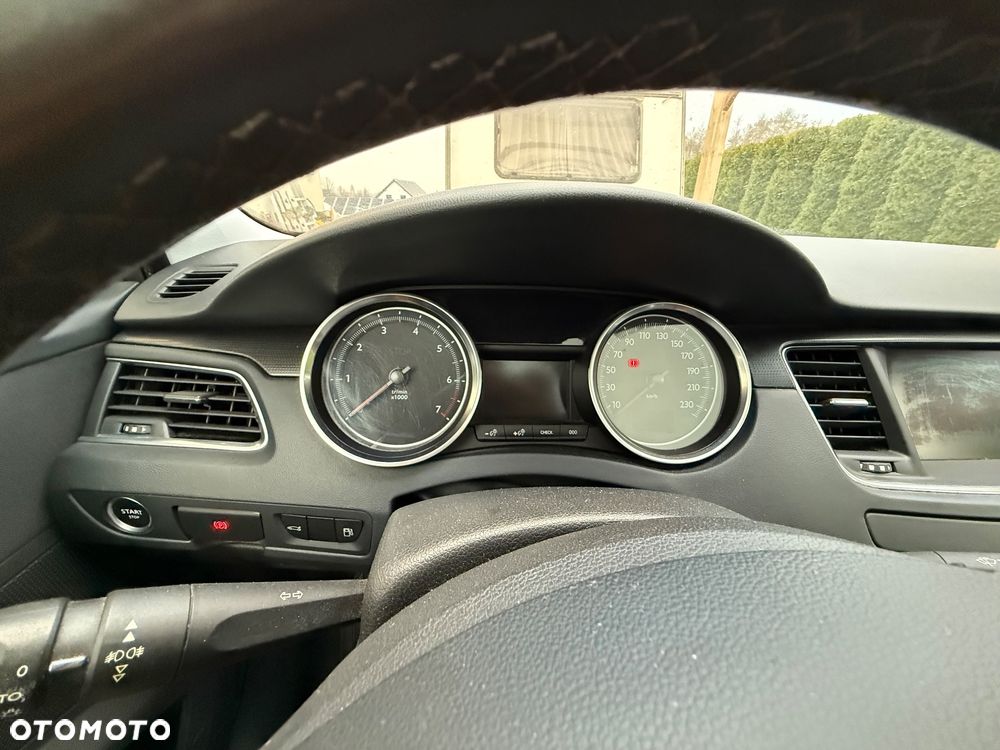 Peugeot 508 1.6 T Allure - 13