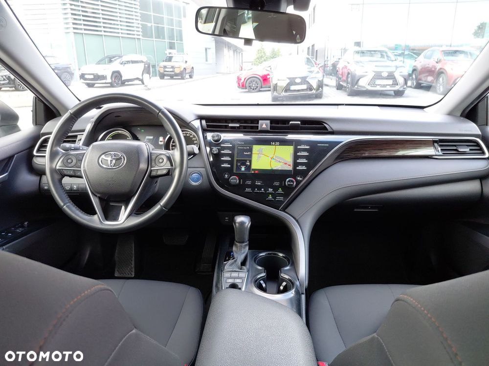 Toyota Camry 2.5 Hybrid Prestige CVT - 11
