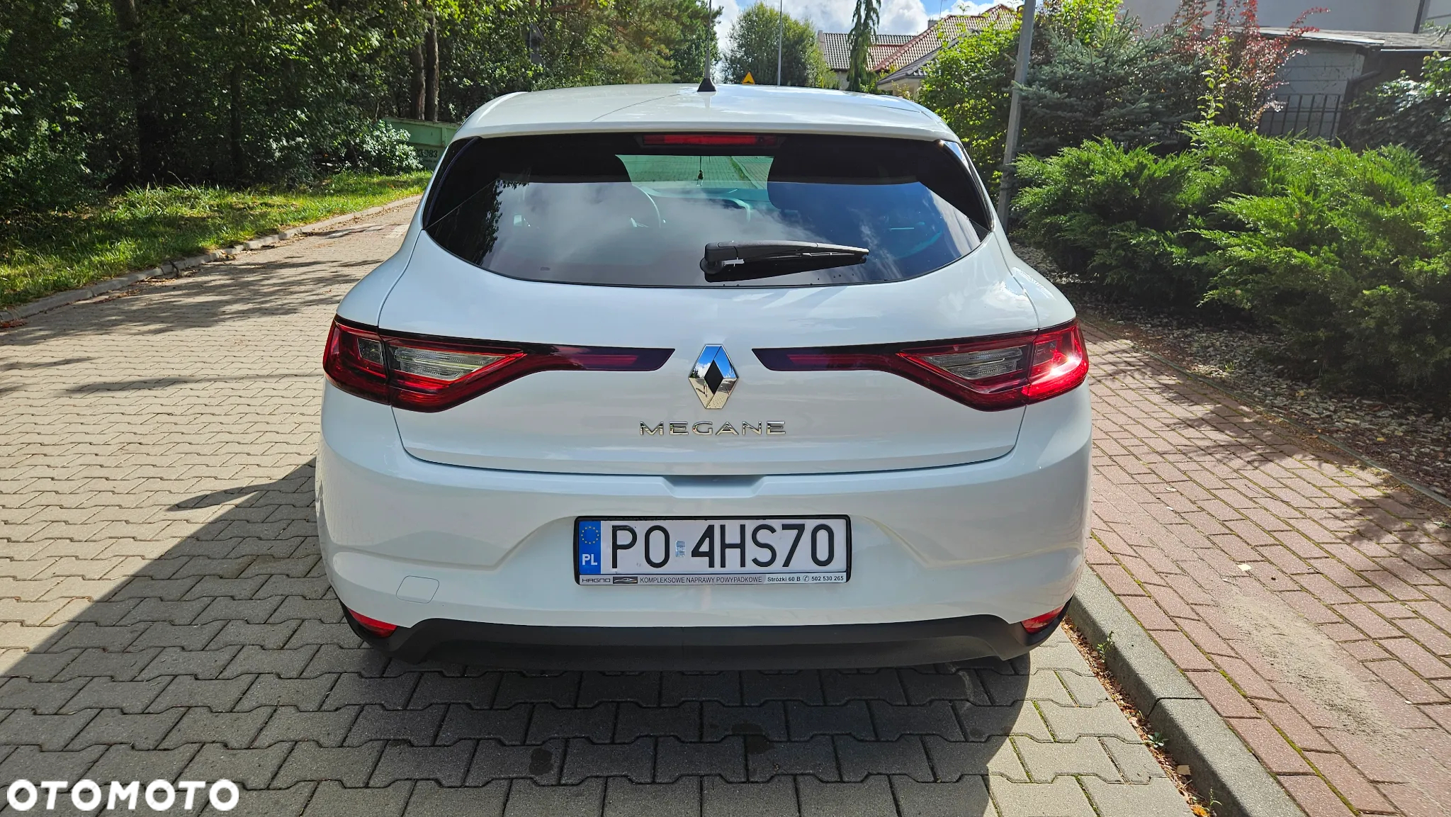 Renault Megane 1.3 TCe FAP Life - 8