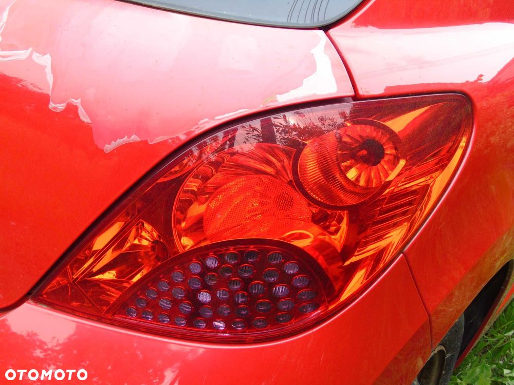 peugeot 207 HB lampa tylna prawa