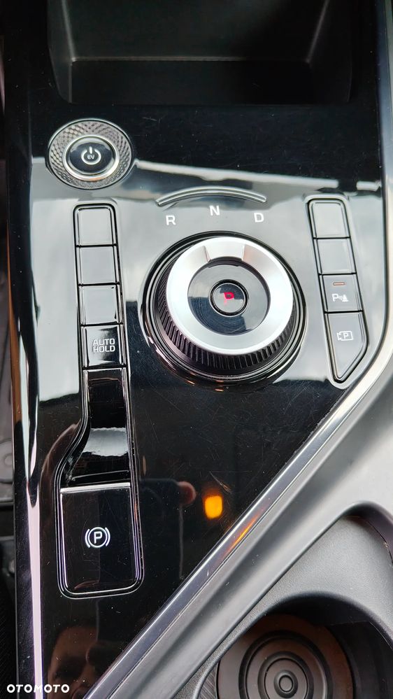 Kia Niro e-Niro 64kWh M - 16