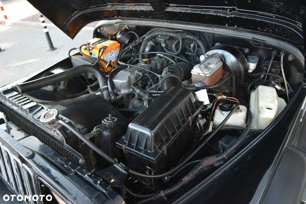 Jeep Wrangler - 24