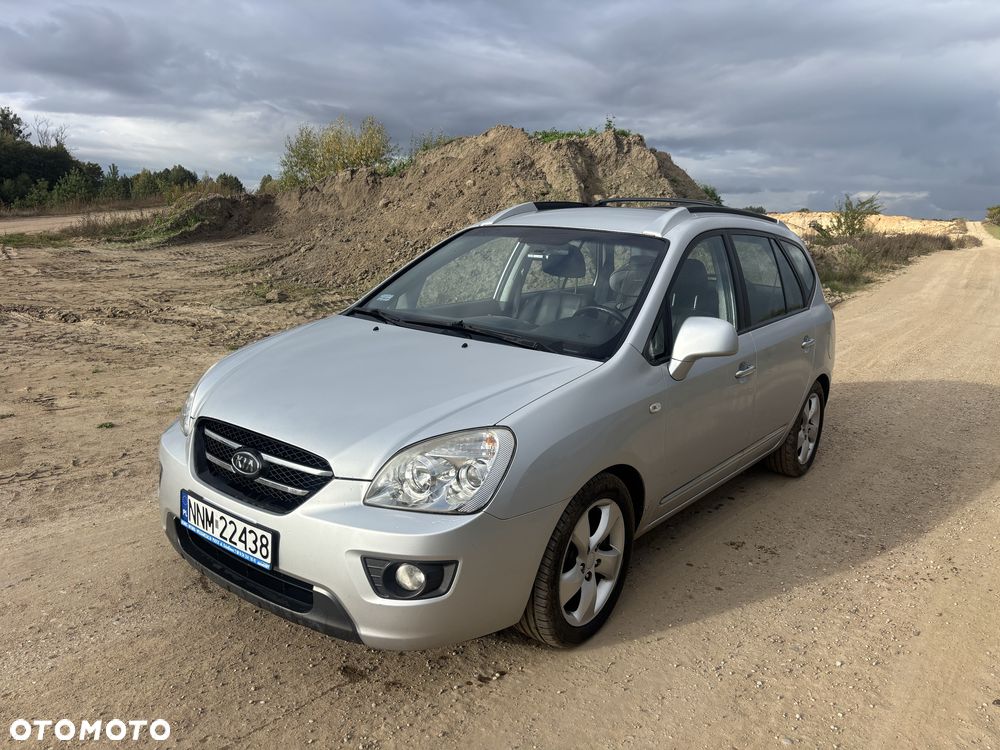 Kia Carens