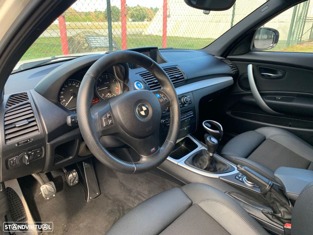 BMW 118 d Pack M - 9