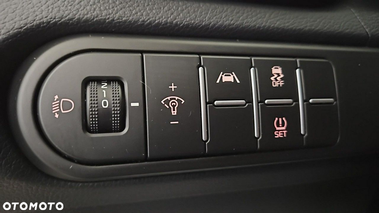 Kia Ceed 1.5 T-GDI L Business Line - 17