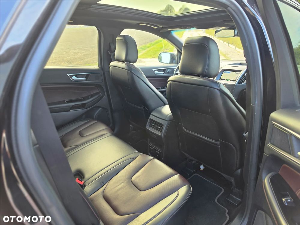 Ford Edge - 13