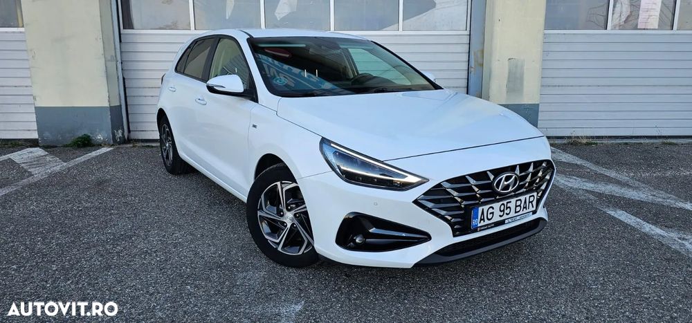 Hyundai i30 1.6 CRDI 48V-Hybrid DCT Prime - 2