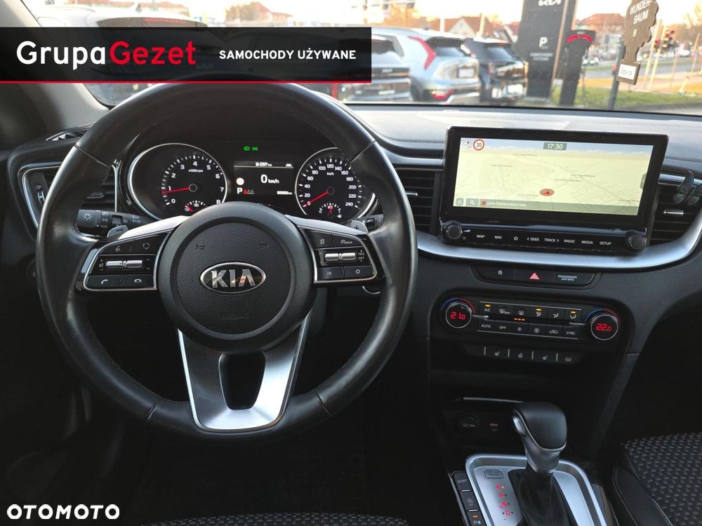 Kia XCeed 1.5 T-GDI Business Line DCT - 13