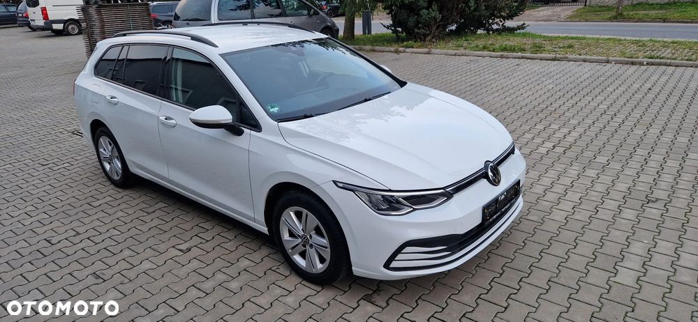 Volkswagen Golf - 34