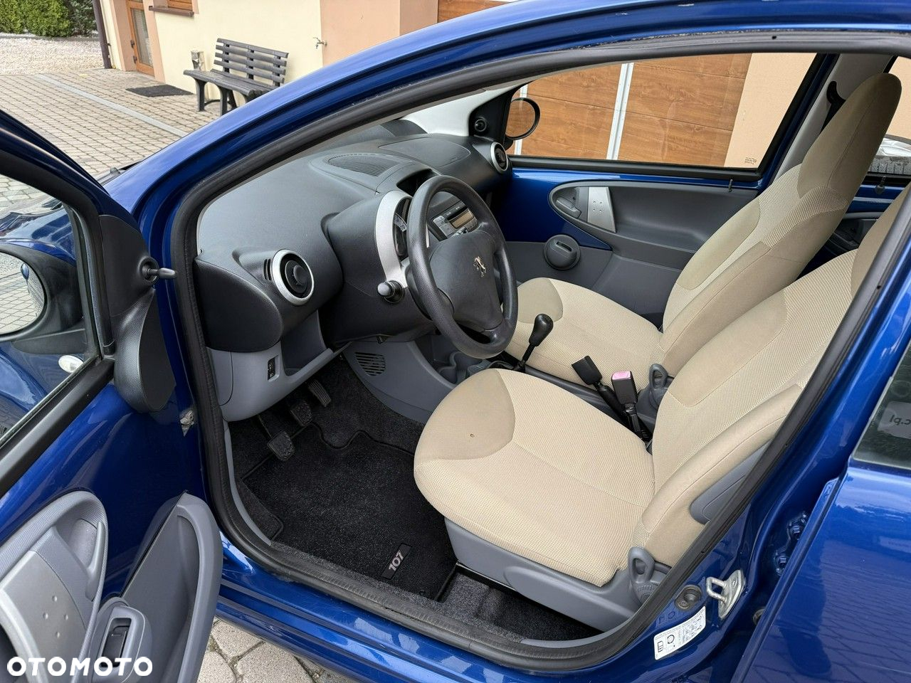 Peugeot 107 1.0 Happy - 13