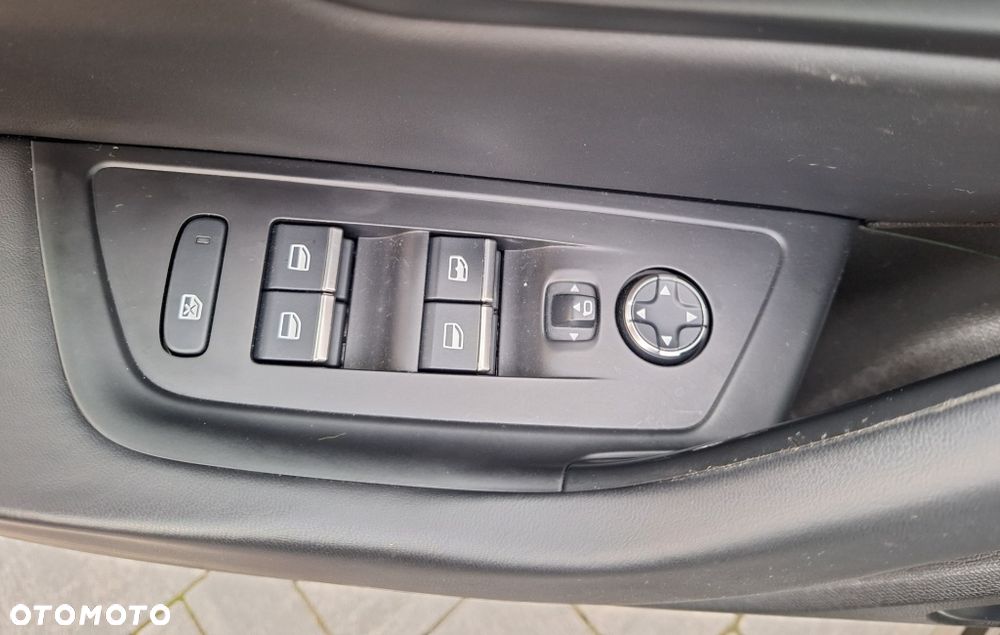 Peugeot 508 PureTech 180 EAT8 Allure Pack - 23
