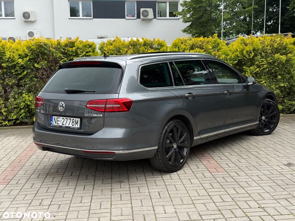 Volkswagen Passat - 25