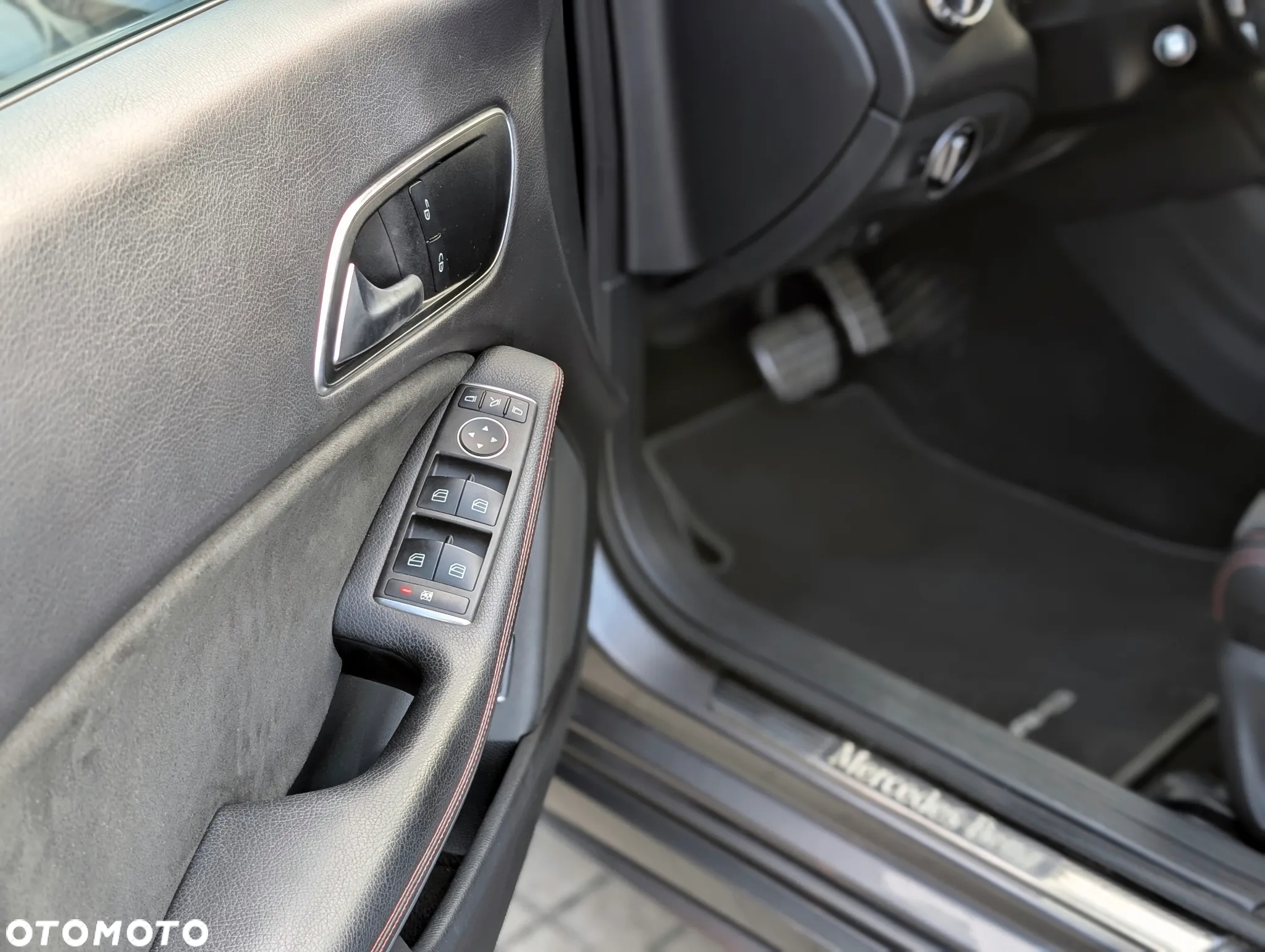 Mercedes-Benz CLA 200 (CDI) d 4Matic 7G-DCT AMG Line - 20