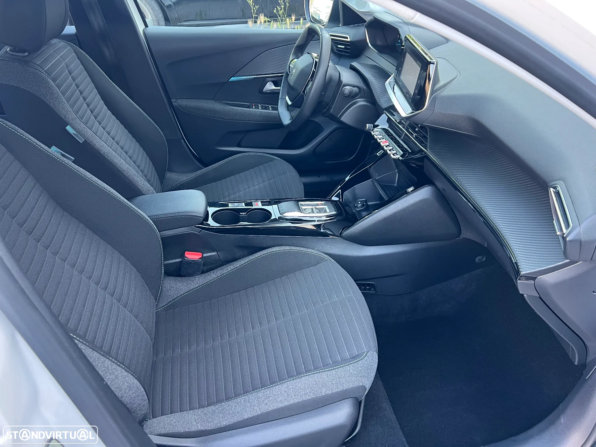 Peugeot e-208 50 kWh Style - 13