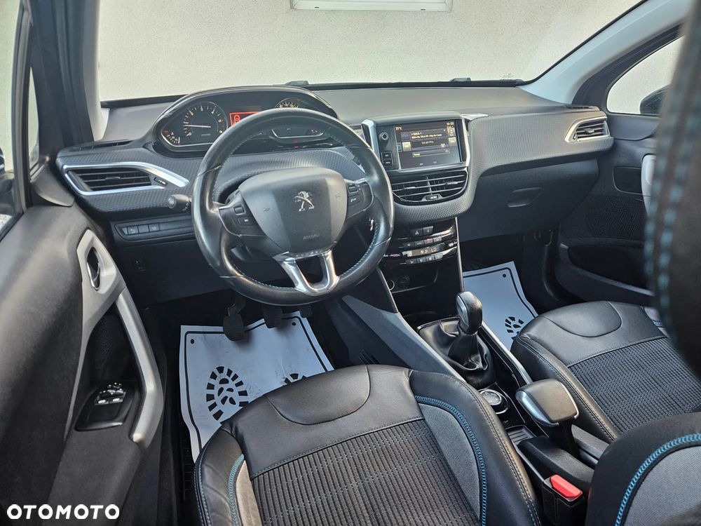 Peugeot 2008 1.6 BlueHDi Style - 7