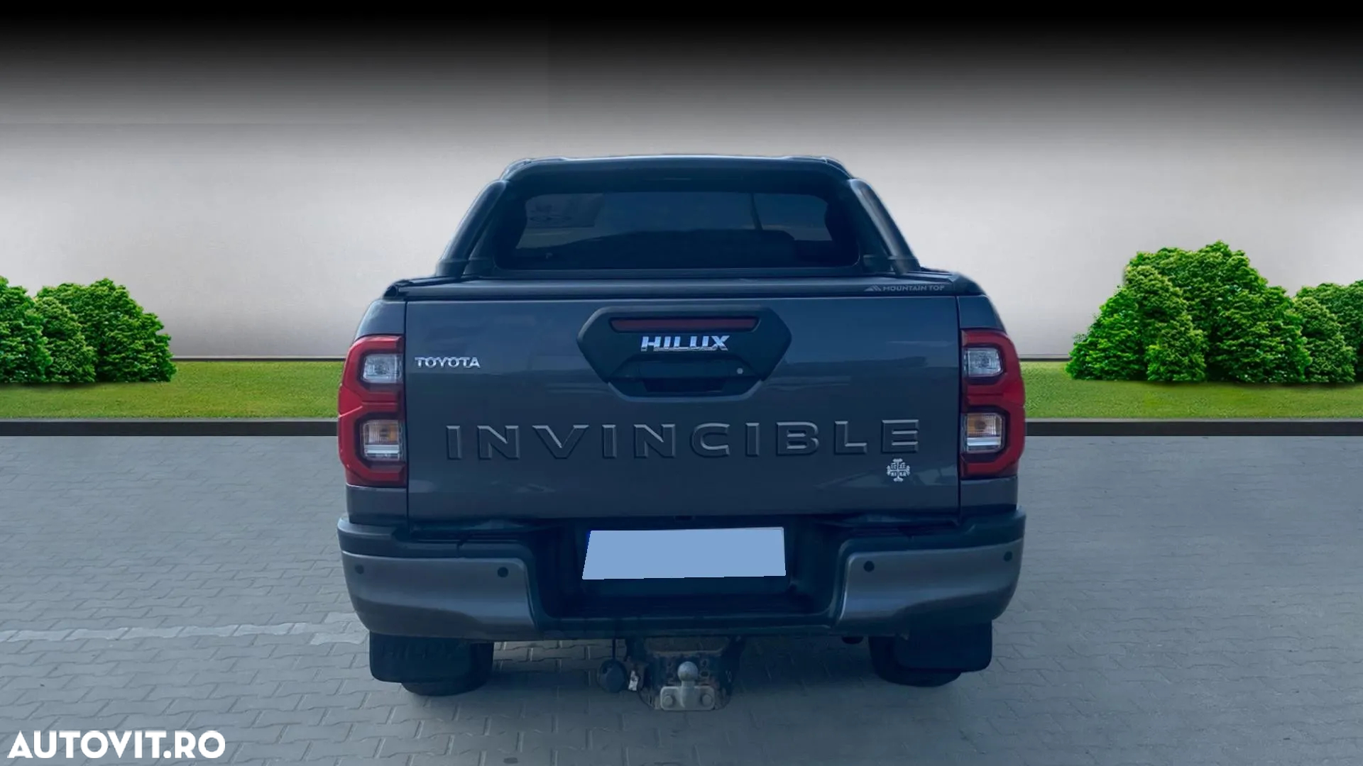 Toyota Hilux 2.8D 204CP 4x4 Double Cab AT Invincible - 4
