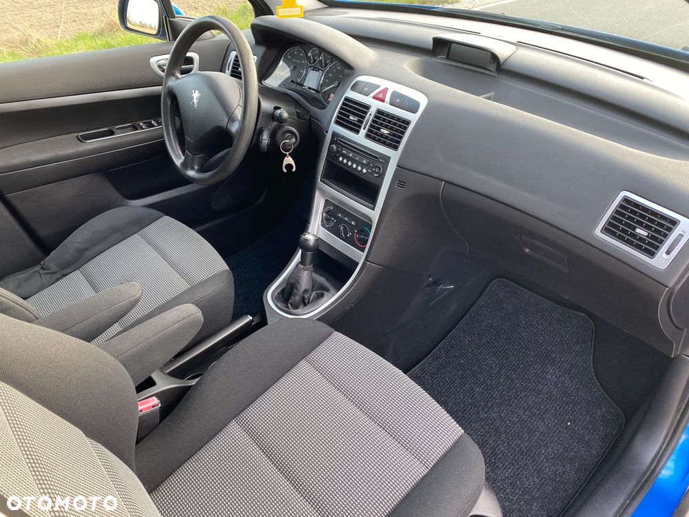 Peugeot 307 110 Premium - 9