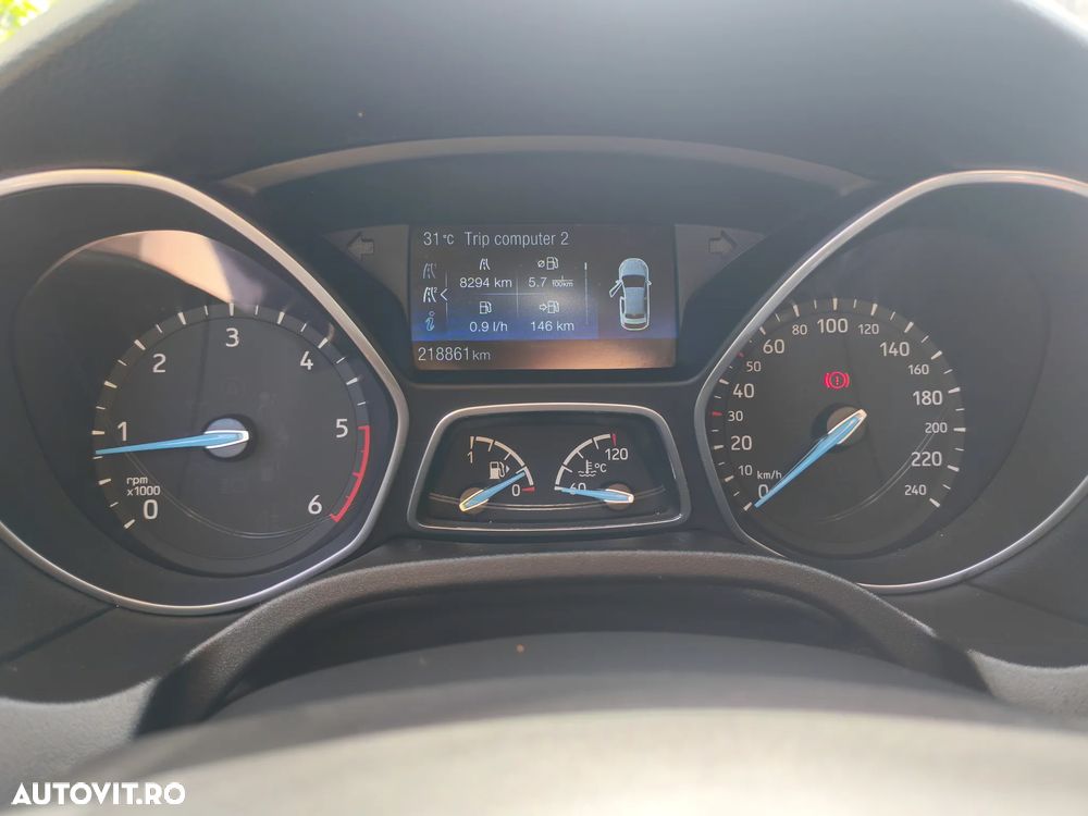 Ford Focus - 4