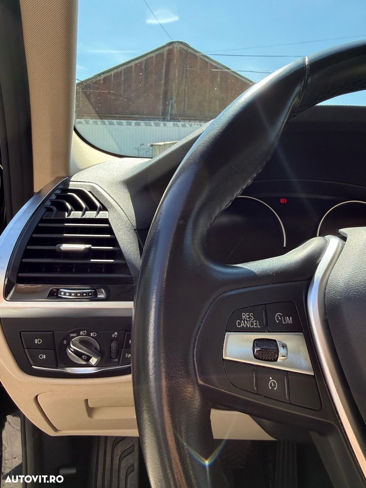 BMW X3 xDrive20d AT Advantage - 13
