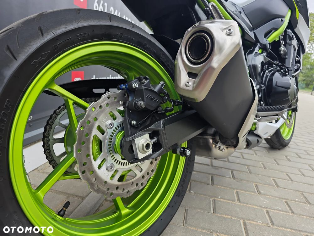 Kawasaki Z 900 - 19
