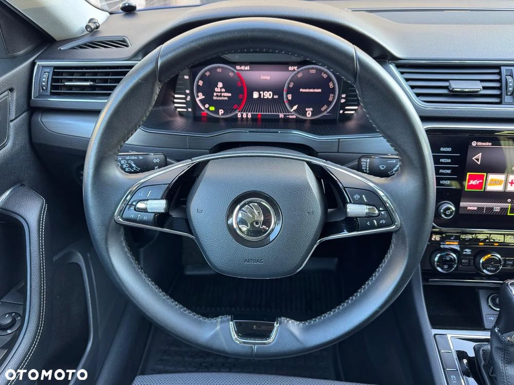 Skoda Superb 2.0 TDI SCR Style DSG - 18