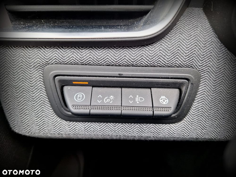 Renault Clio 1.0 TCe Techno - 13