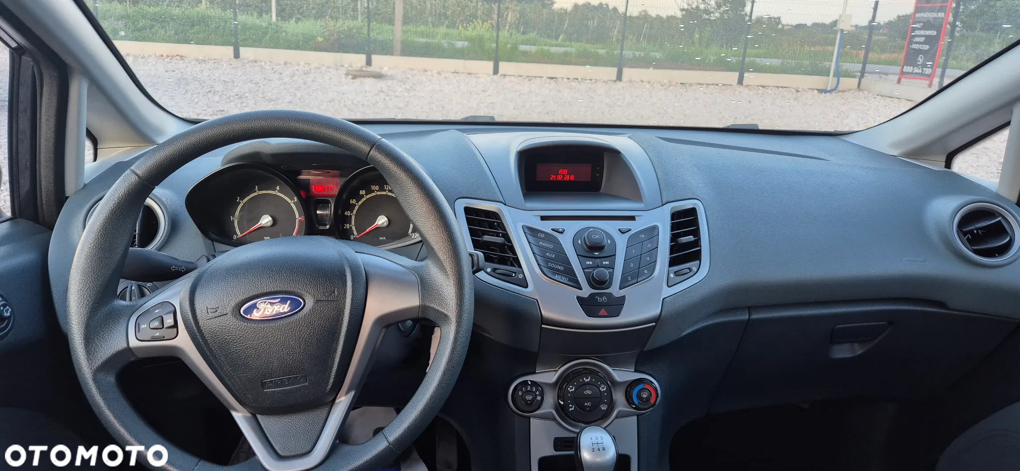 Ford Fiesta 1.25 Ambiente - 11