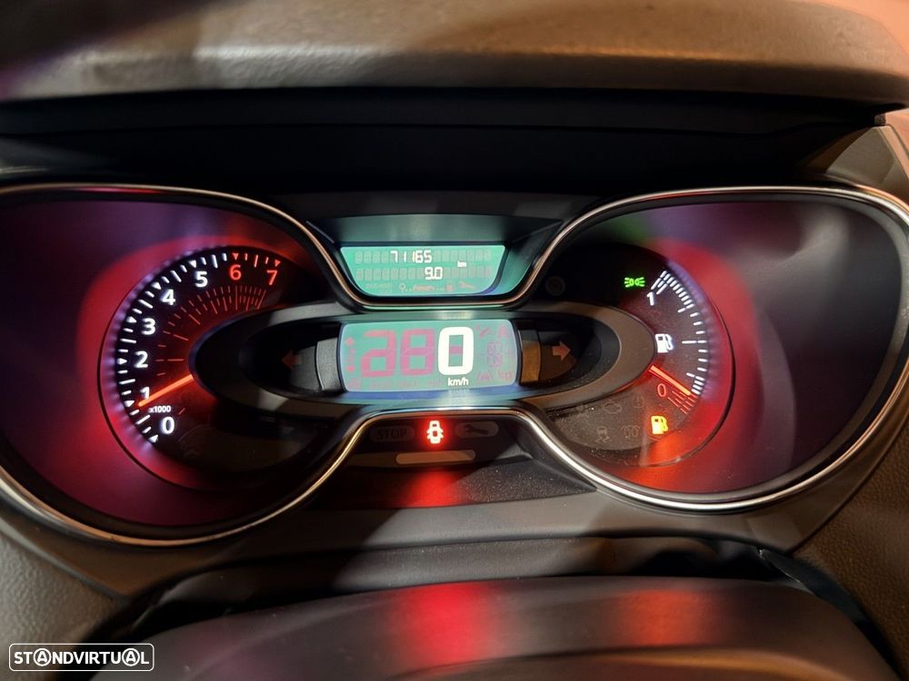 Renault Captur 1.2 TCe Exclusive - 21