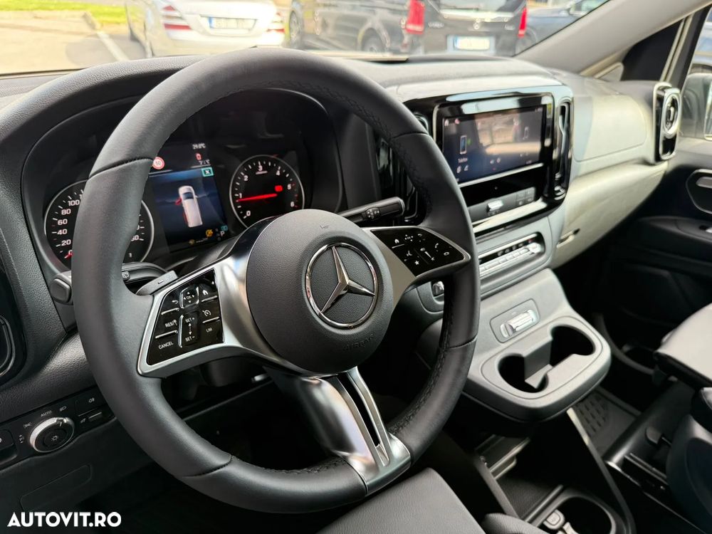 Mercedes-Benz Vito Mixto Compact 114 CDI 136 CP RWD 9AT Pro - 14