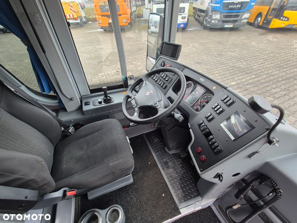 Van Hool TDX29 Astromega /Scania podwozie i silnik / 51 MIEJSC / DWUPIĘTROWY / SERWISOWANY W ASO / BEZWYPADKOWY / ORYGINALNY VAN HOOL / WINDA 2T./ AUTOKAR / EURO 6 - 26