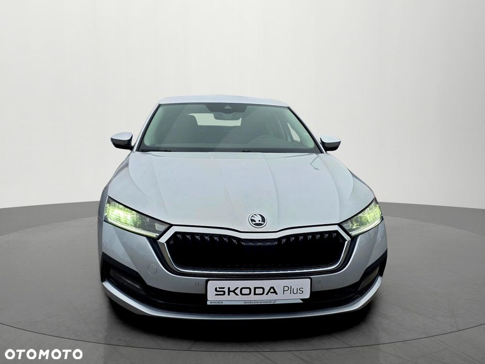 Skoda Octavia 2.0 TDI Ambition DSG - 9