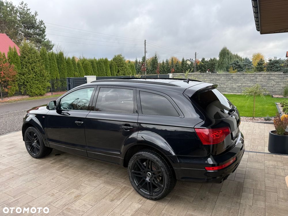 Audi Q7 3.0 TFSI Quattro Tiptr - 6