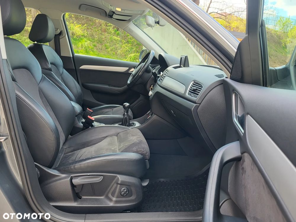 Audi Q3 2.0 TDI Sport - 36