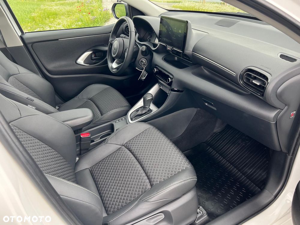 Toyota Yaris Hybrid 1.5 Comfort - 28